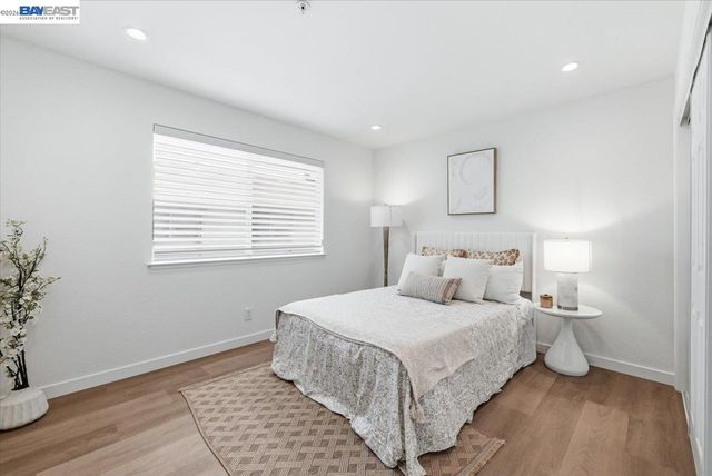 25164 COPA DEL ORO DR 201, Hayward, CA 94545