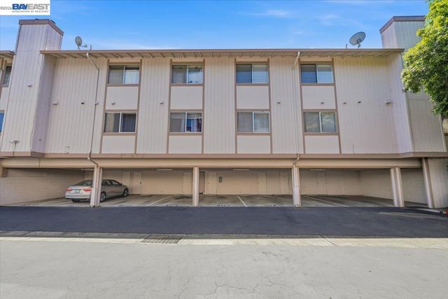 25164 COPA DEL ORO DR 201, Hayward, CA 94545