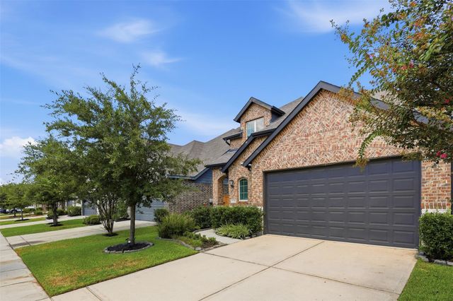 15718 Highlands Cove Drive, Humble, TX 77346