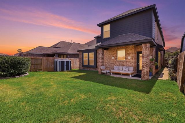 15718 Highlands Cove Drive, Humble, TX 77346