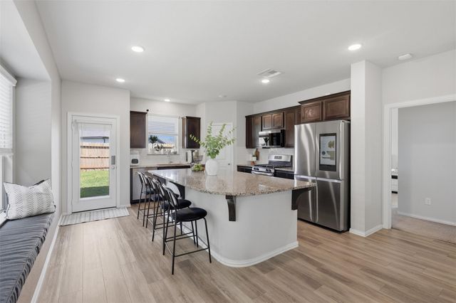 15718 Highlands Cove Drive, Humble, TX 77346