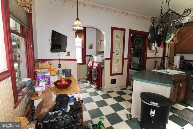 46 W FREDERICK ST, Millersville, PA 17551