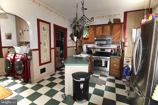 46 W FREDERICK ST, Millersville, PA 17551