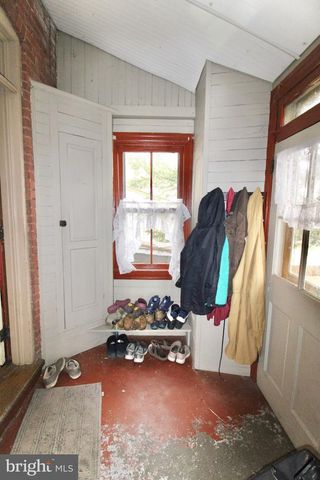 46 W FREDERICK ST, Millersville, PA 17551