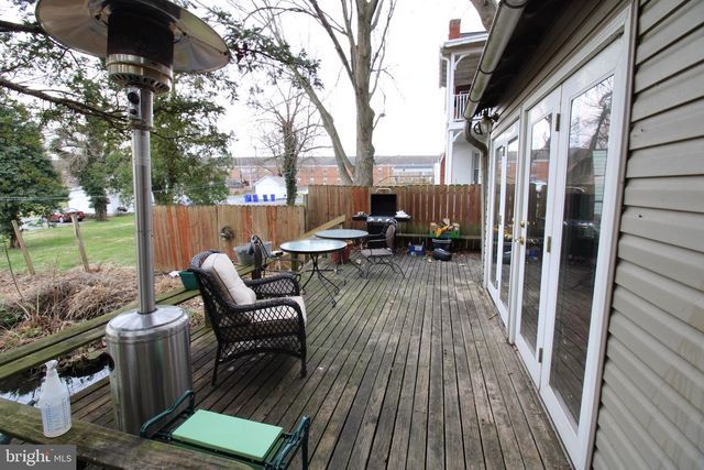 46 W FREDERICK ST, Millersville, PA 17551