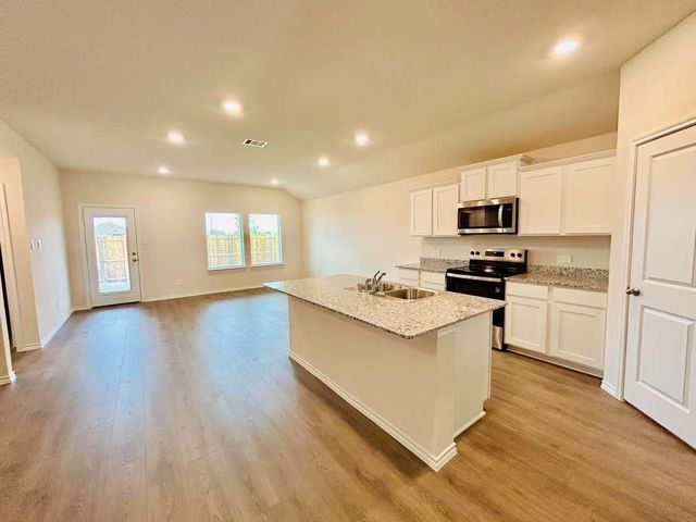 4331 Rendezvous Way, Sherman, TX 75090