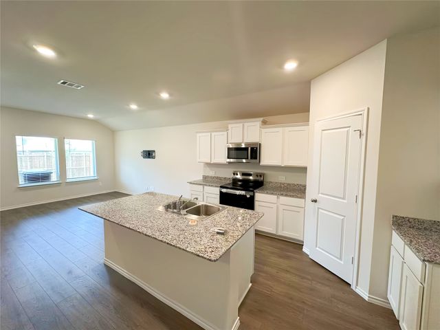 4331 Rendezvous Way, Sherman, TX 75090