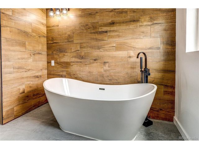 2148 Mcdowell Dr, Jefferson, CO 80456