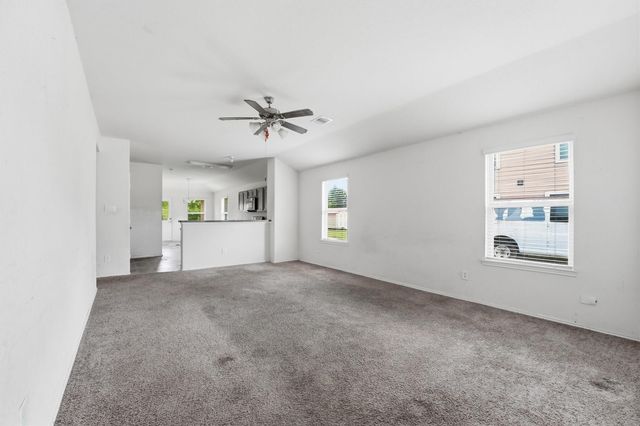 1634 Road 5102, Cleveland, TX 77327