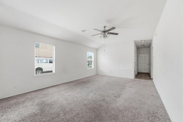 1634 Road 5102, Cleveland, TX 77327