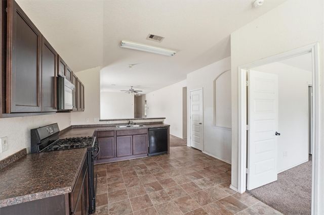 1634 Road 5102, Cleveland, TX 77327