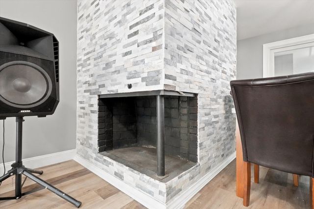 14 Pineview Terrace, Brockton, MA 02302