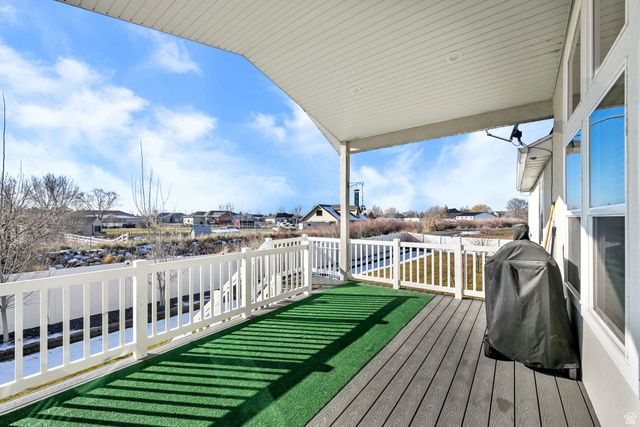 3785 N 2525 W, Farr West, UT 84404