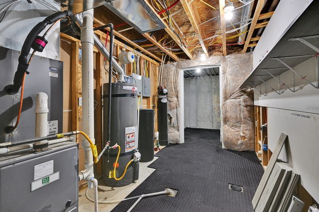 3785 N 2525 W, Farr West, UT 84404