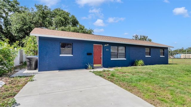 2551 26TH AVENUE S, St Petersburg, FL 33712