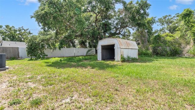 2551 26TH AVENUE S, St Petersburg, FL 33712