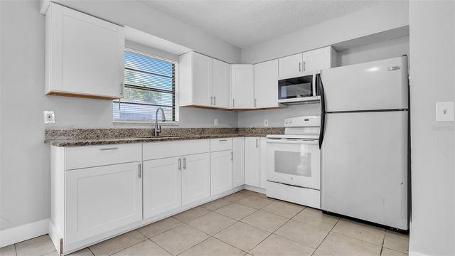 2551 26TH AVENUE S, St Petersburg, FL 33712