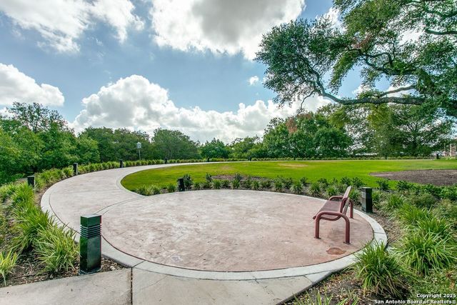 1 Towers Park Ln Apt 711, San Antonio, TX 78209