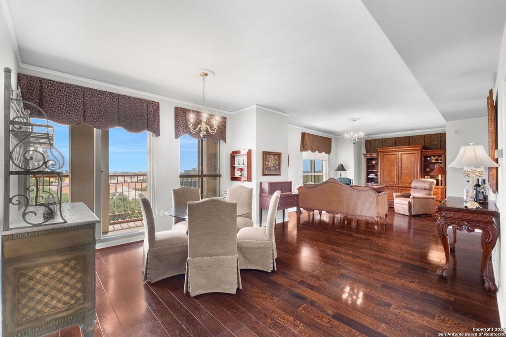 1 Towers Park Ln Apt 711, San Antonio, TX 78209