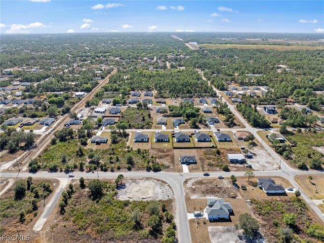 3225 59th ST W, Lehigh Acres, FL 33971