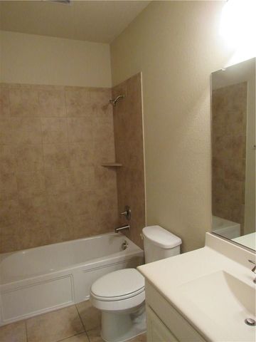2289 Breeze Dale Path, Lewisville, TX 75056
