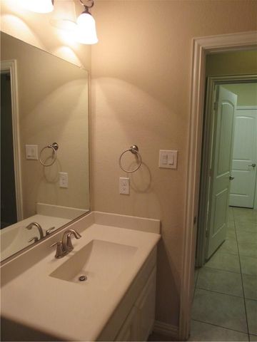 2289 Breeze Dale Path, Lewisville, TX 75056