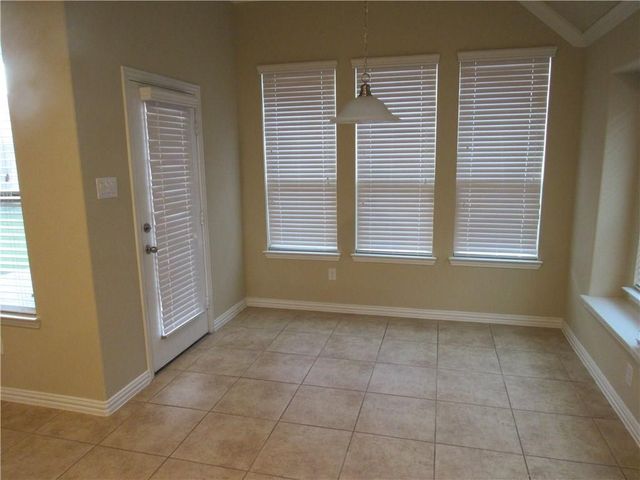 2289 Breeze Dale Path, Lewisville, TX 75056