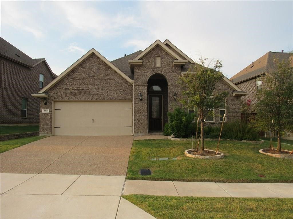 2289 Breeze Dale Path, Lewisville, TX 75056