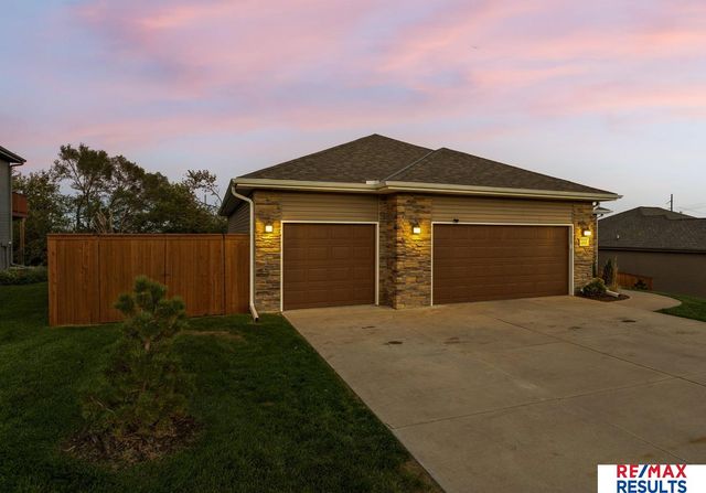 703 S 16 Street, Fort Calhoun, NE 68023