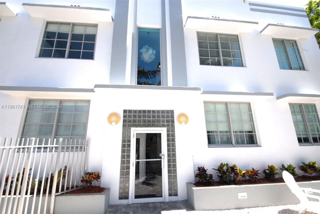 526 15th St 4, Miami Beach, FL 33139