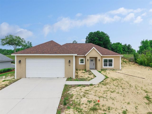 95 FAIRWAY CIRCLE, Umatilla, FL 32784