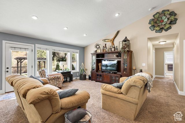 628 E COVE ST, Providence, UT 84332