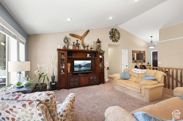 628 E COVE ST, Providence, UT 84332