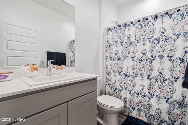 611 W Lexington Street, Vail, AZ 85641