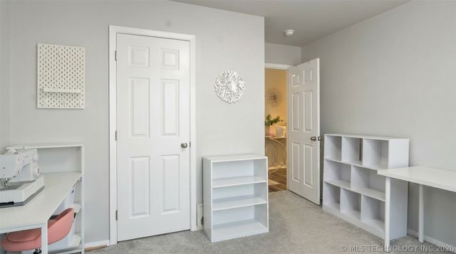 1203 W Missouri Avenue, Claremore, OK 74019