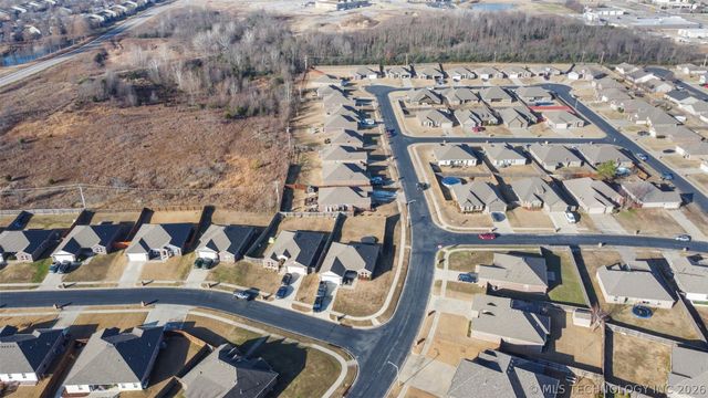 1203 W Missouri Avenue, Claremore, OK 74019