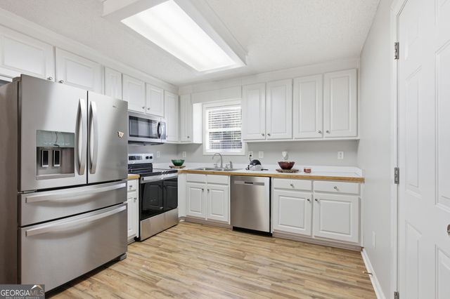 238 Ivy Hills Circle, Mount Airy, GA 30563