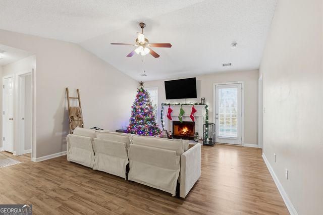 238 Ivy Hills Circle, Mount Airy, GA 30563