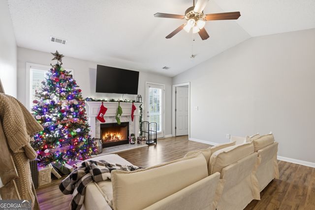 238 Ivy Hills Circle, Mount Airy, GA 30563