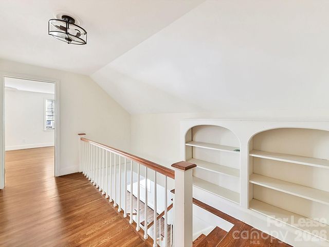 711 Mt Vernon Avenue, Charlotte, NC 28203