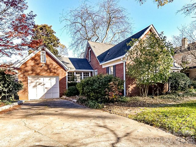 711 Mt Vernon Avenue, Charlotte, NC 28203