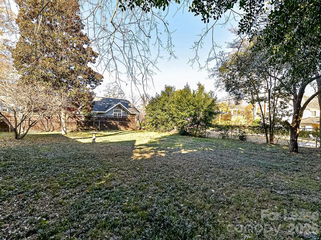 711 Mt Vernon Avenue, Charlotte, NC 28203