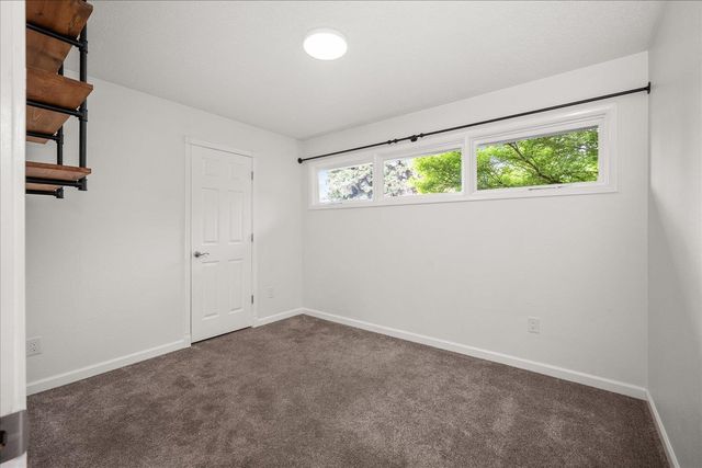 5709 S Magnolia St, Spokane, WA 99223