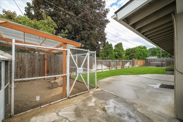 5709 S Magnolia St, Spokane, WA 99223