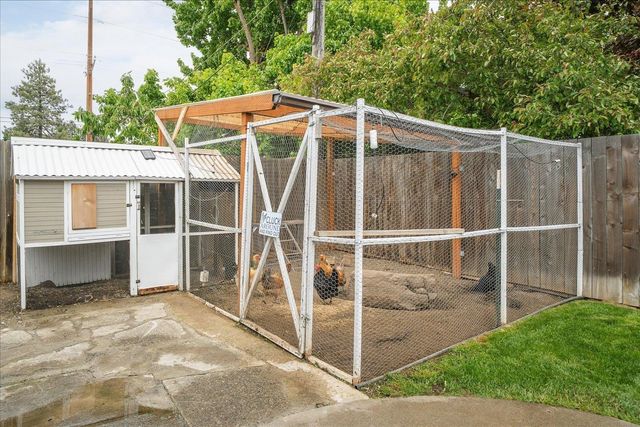 5709 S Magnolia St, Spokane, WA 99223