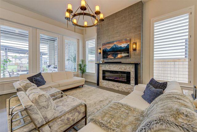 4822 Nolan Ridge Court, Sugar Land, TX 77479