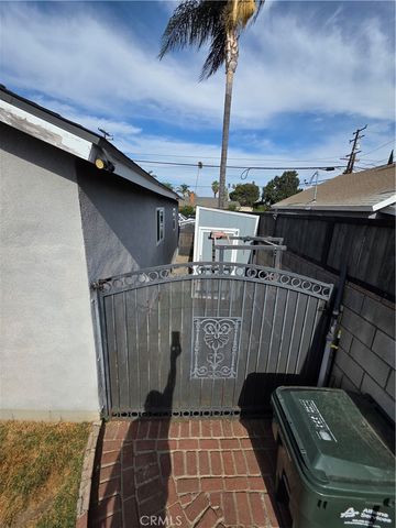 935 S Main, Pomona, CA 91766
