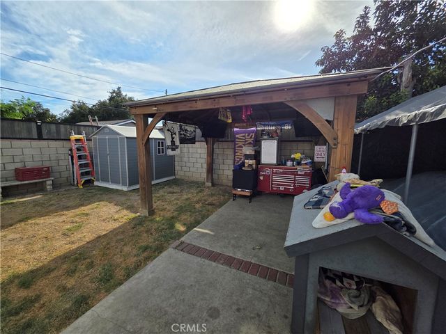 935 S Main, Pomona, CA 91766