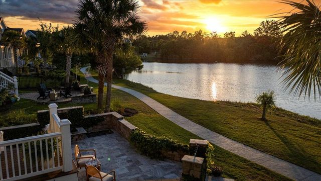 1587 Paradise Lake Drive, Mount Pleasant, SC 29464