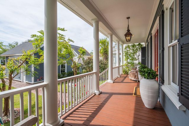 1587 Paradise Lake Drive, Mount Pleasant, SC 29464